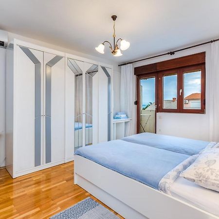 Apartmani Suncica Selce Exterior photo