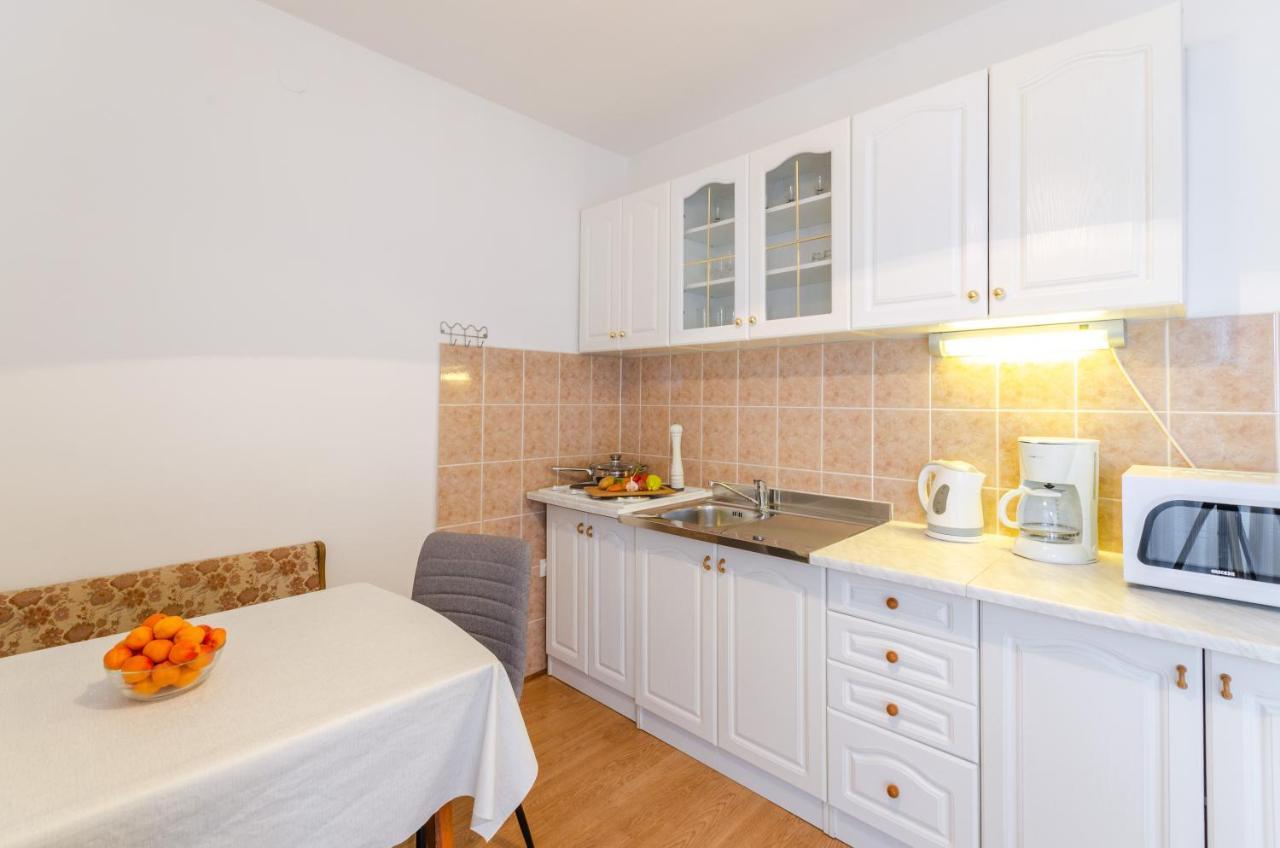 Apartmani Suncica Selce Exterior photo