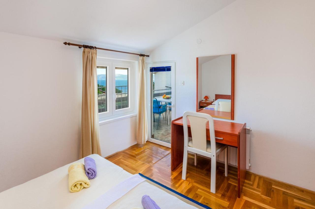 Apartmani Suncica Selce Exterior photo