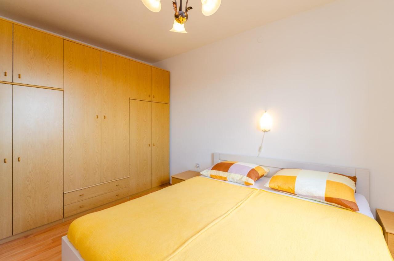 Apartmani Suncica Selce Exterior photo